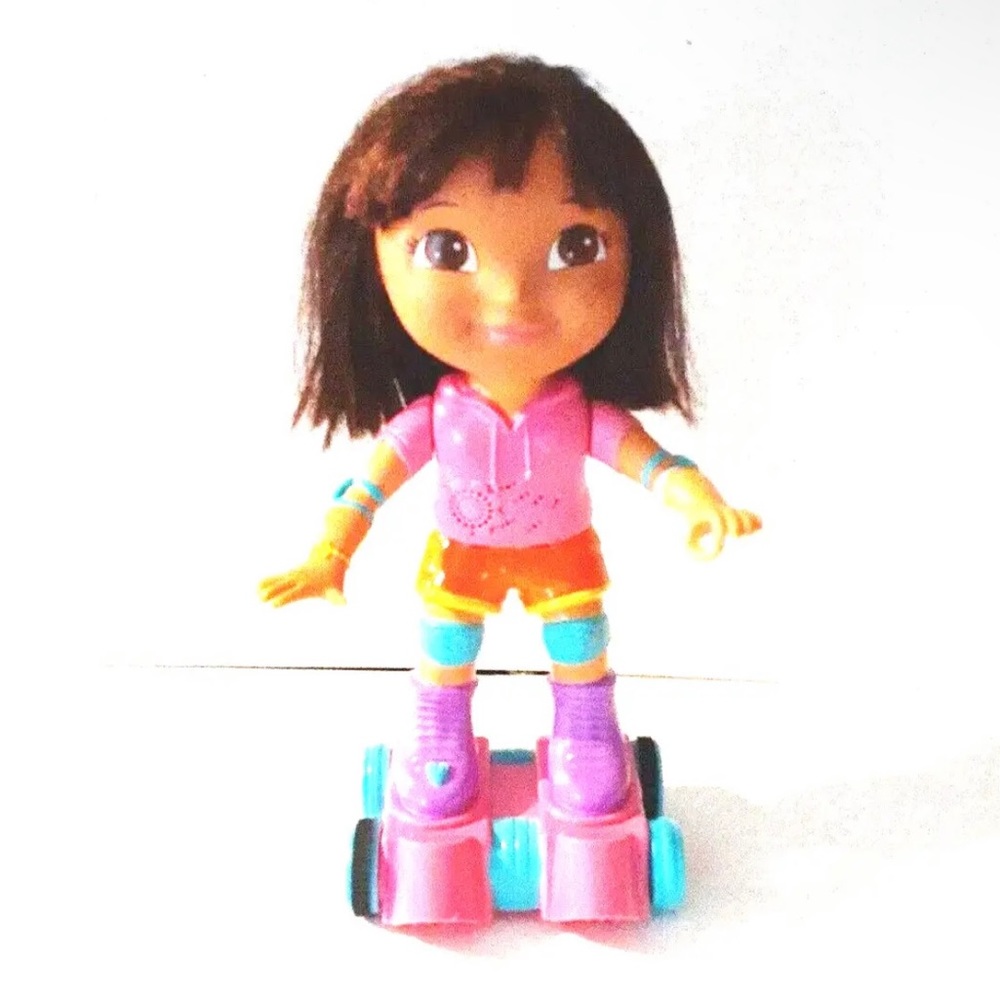 Dora the Explorer Skate And Spin Dora Roller Skating Friends talks preowned